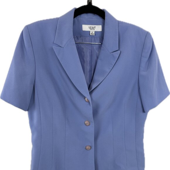 Le Suit 2-piece Periwinkle Skirt Suit Set with Short Sleeves. Size 10 - Picture 2 of 4